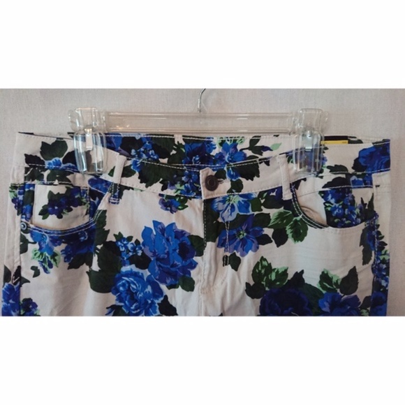 Vintage Soft Blue Floral Metaphor Pants - Picture 2 of 5